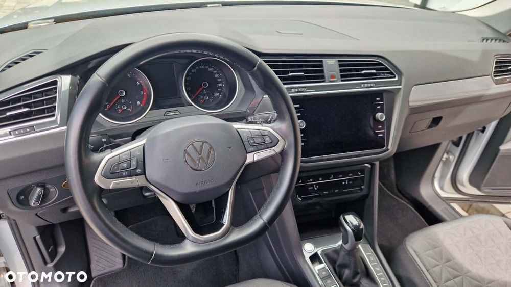Volkswagen Tiguan - 6