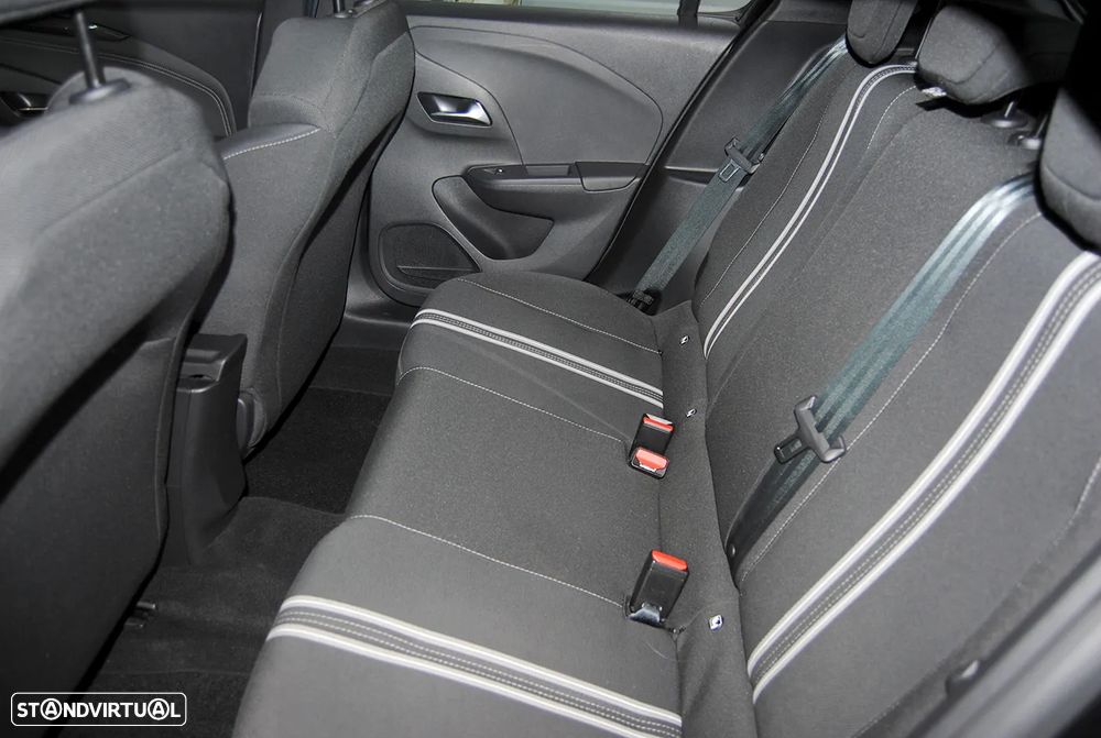 Opel Corsa 1.2 T GS - 16