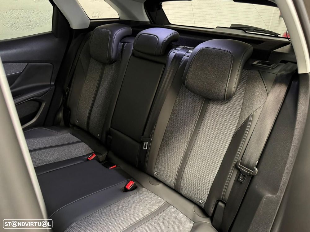 Peugeot 3008 1.5 BlueHDi Allure - 44