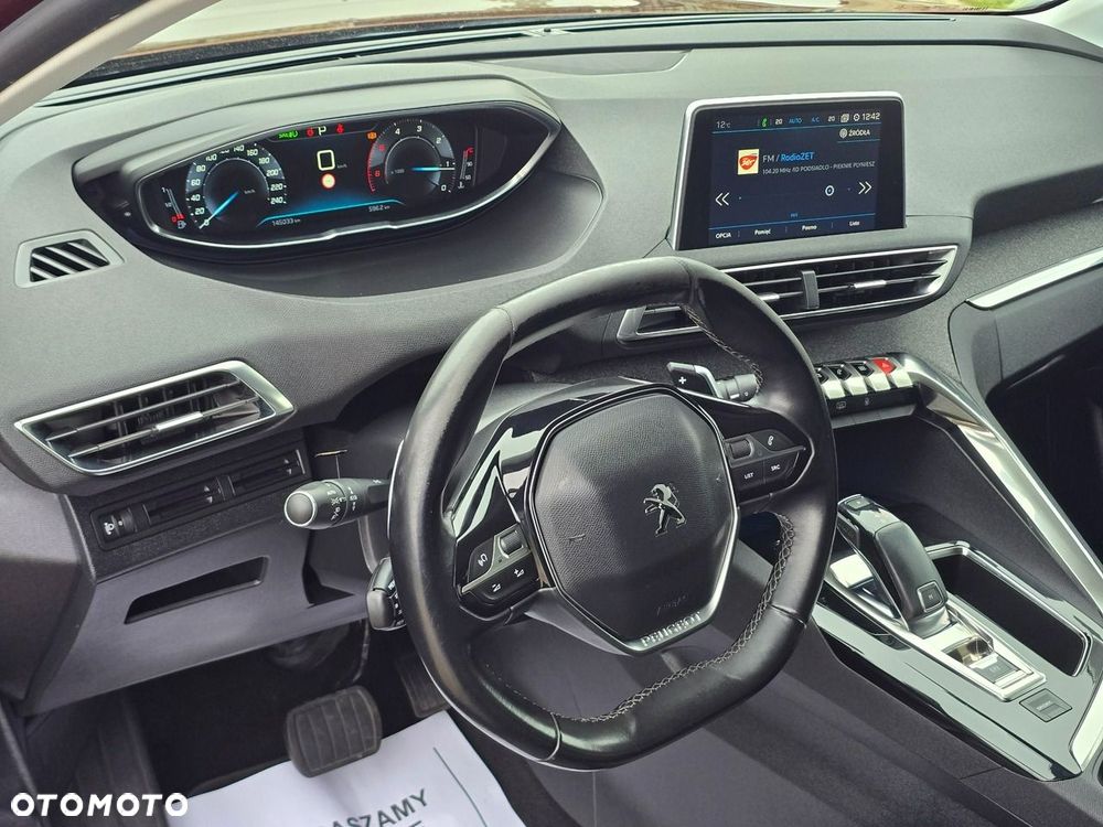 Peugeot 3008 1.6 BlueHDi Allure S&S EAT6 - 28