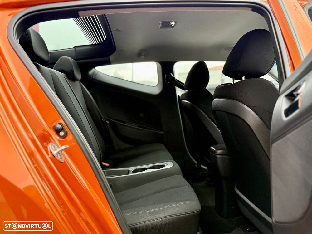 Hyundai Veloster 1.6 blue Style - 19