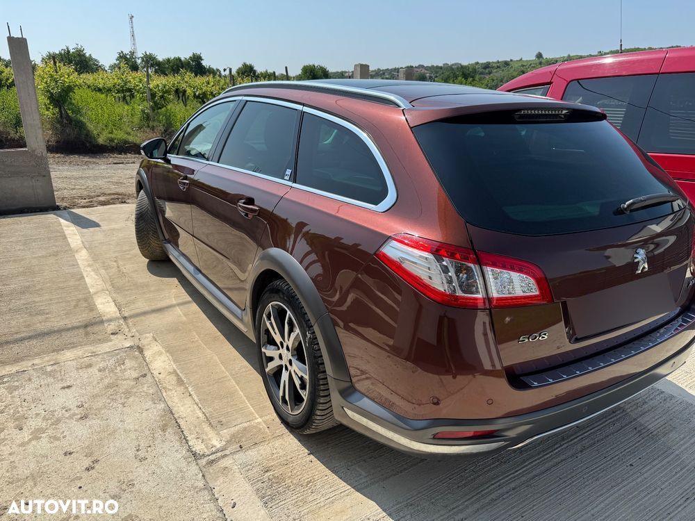 Peugeot 508 Hybrid4 - 5