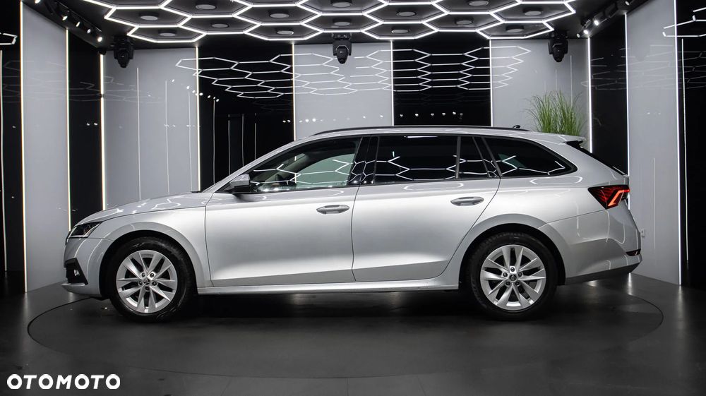 Skoda Octavia 2.0 TDI Ambition DSG - 4