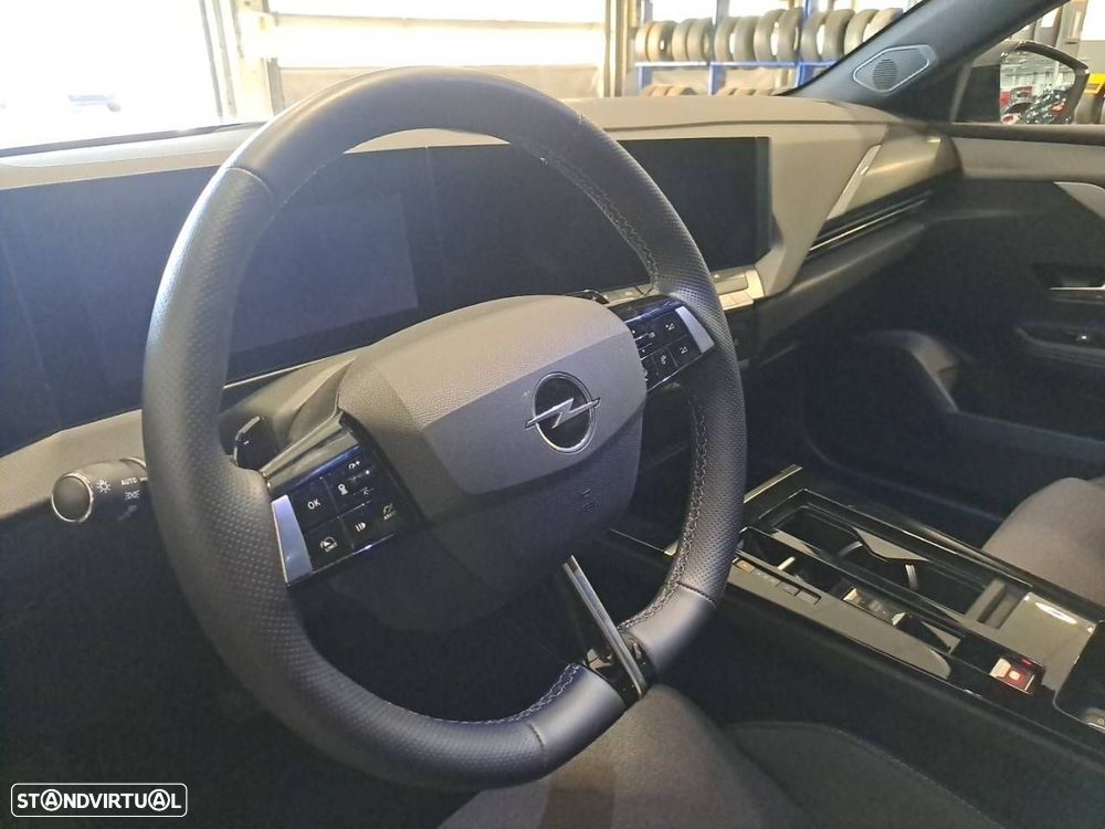 Opel Astra 1.2 T Hybrid GS eDCT - 12