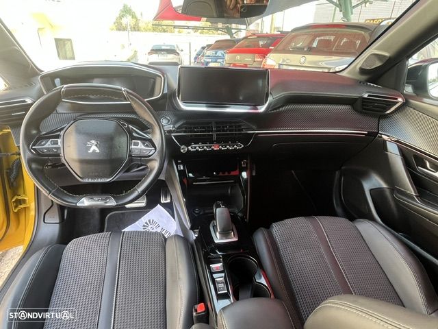 Peugeot e-208 GT Pack - 9