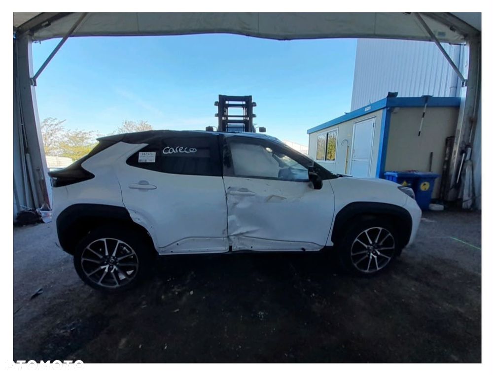Toyota Yaris Cross Hybrid 1.5 GR Sport - 2