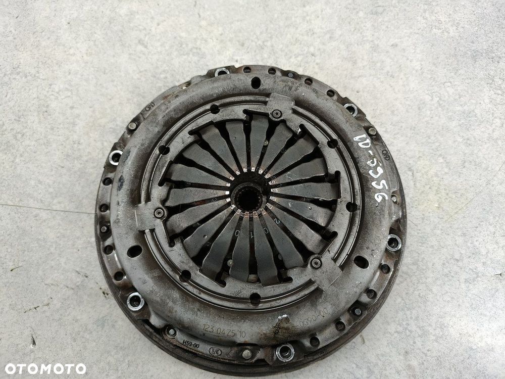 SPRZĘGŁO KOMPLETNE PEUGEOT 5008 123047510 323070110 1.6 THP - 2
