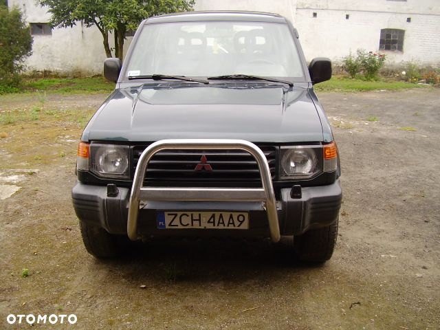 Mitsubishi Pajero - 4
