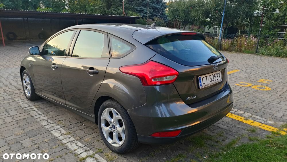 Ford Focus 1.6 Trend - 4