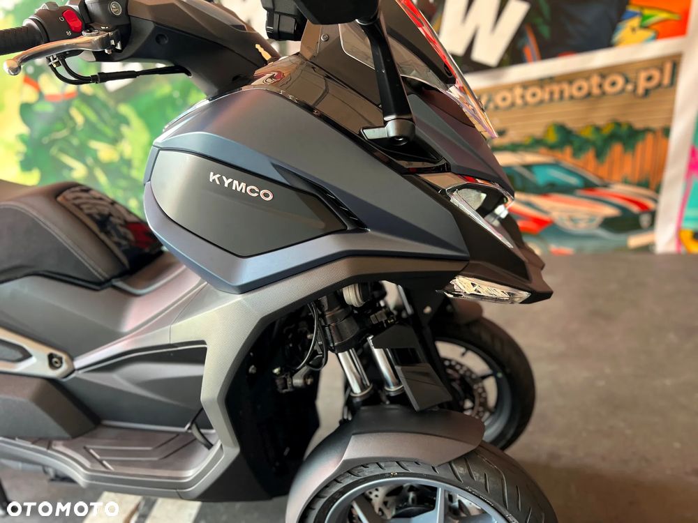 Kymco CV3 - 11