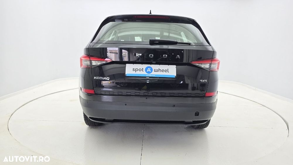 Skoda Kodiaq 2.0 TDI 4X4 DSG Ambition - 8