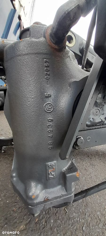 Mercedes Atego III 98498 Kolumna kierownicza z podstawą !! - 2