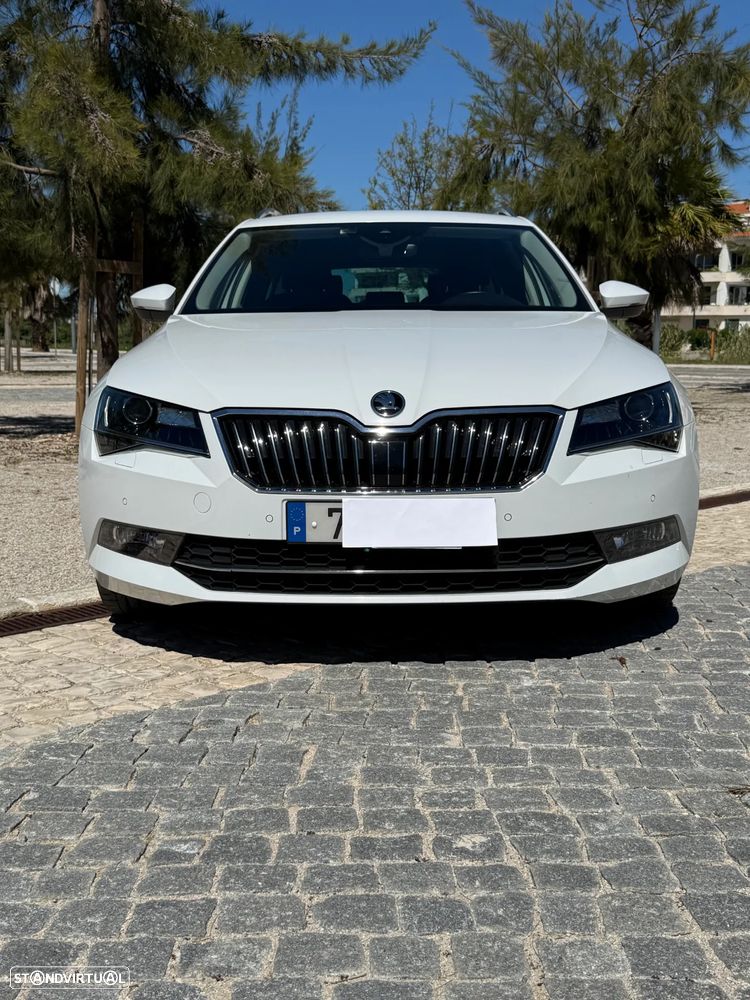 Skoda Superb Break 2.0 TDI Laurin&Klement DSG - 4