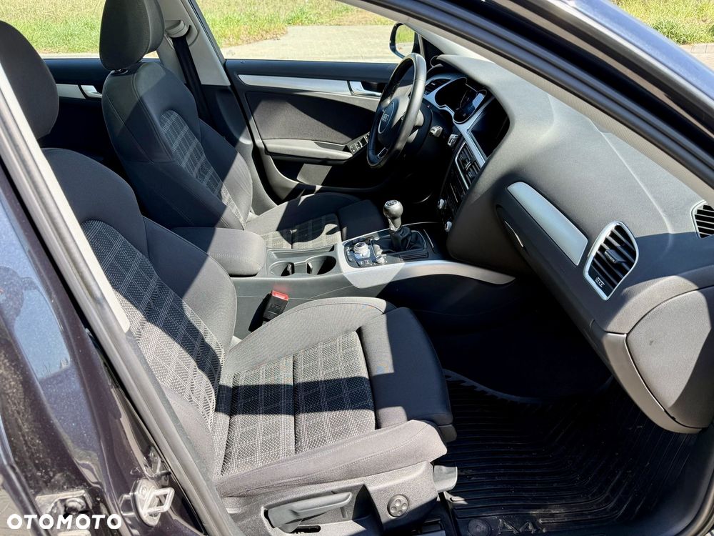 Audi A4 Avant 2.0 TDI Sport - 23