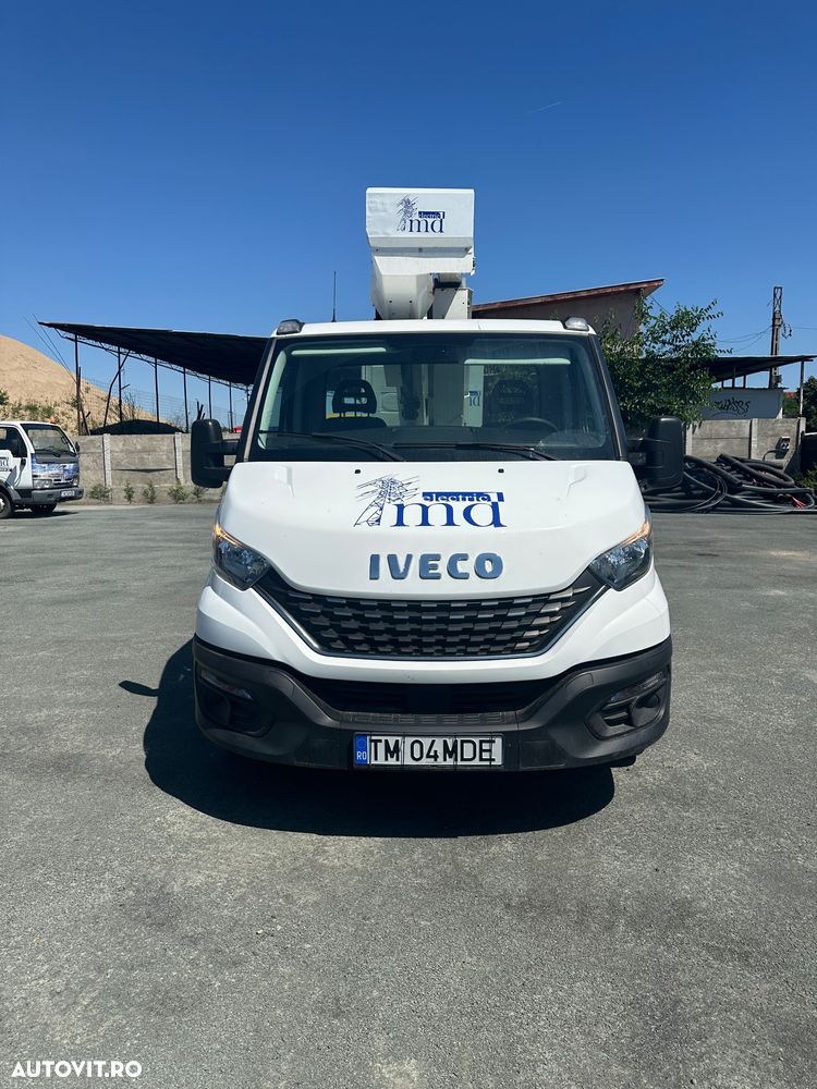 Iveco Massif - 2