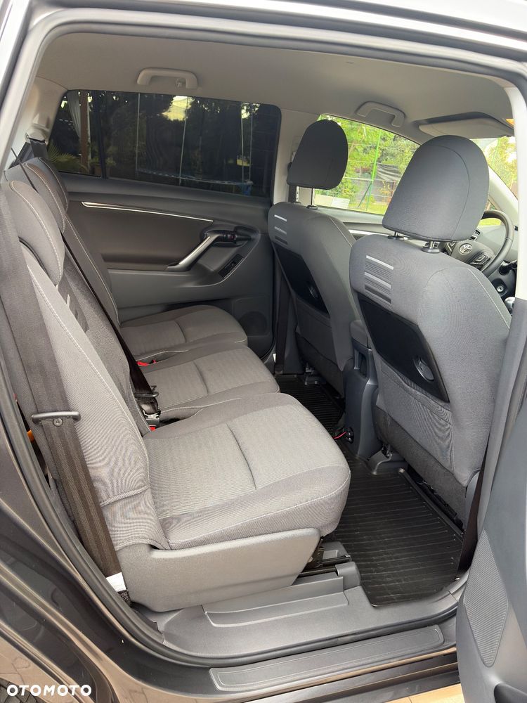 Toyota Verso 1.8 Premium 7os EU6 - 7