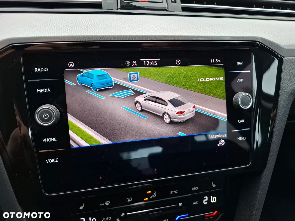 Volkswagen Passat 1.5 TSI EVO Business - 27