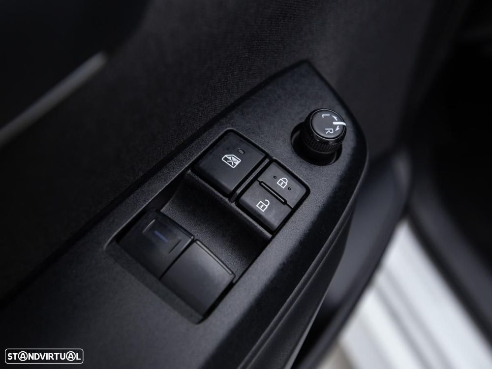 Toyota Yaris 1.5 VVT-i Exclusive - 13