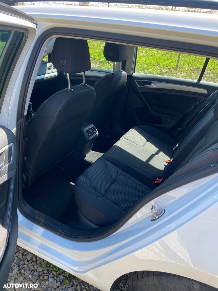 Volkswagen Golf 1.0 TSI Trendline - 8