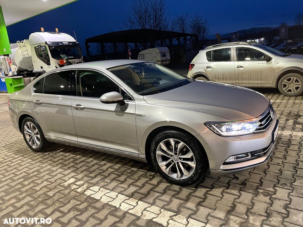 Volkswagen Passat - 20