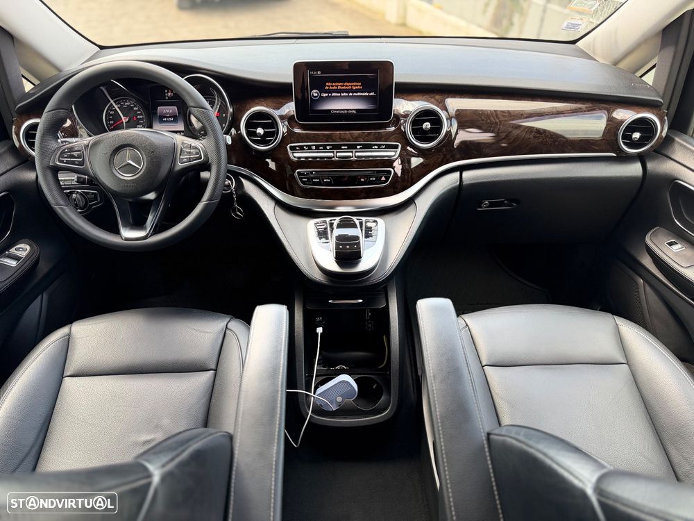 Mercedes-Benz V 250 - 13