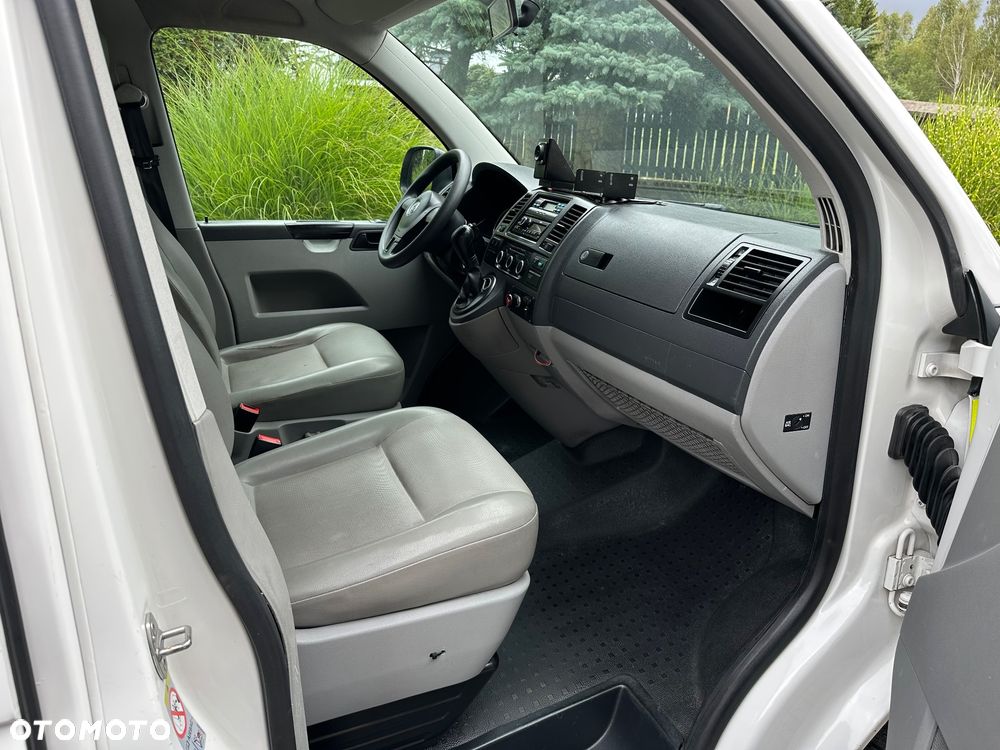 Volkswagen Transporter - 27