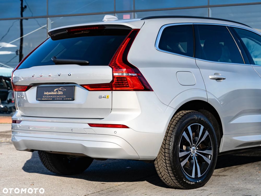 Volvo XC 60 B4 D Geartronic Momentum Pro - 14