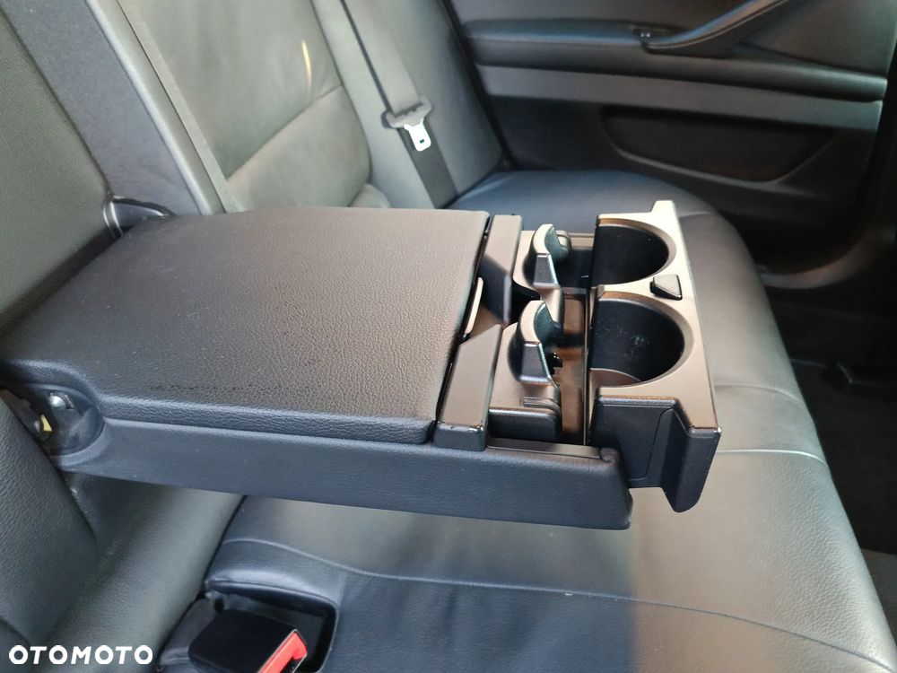 BMW Seria 5 - 15