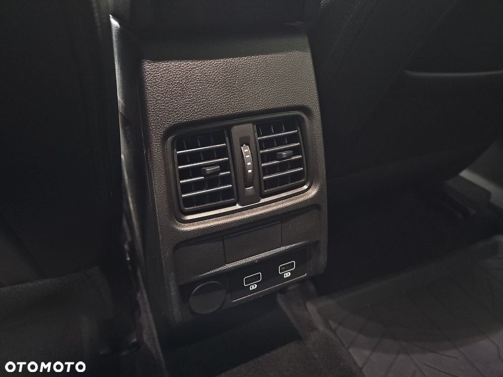 Renault Arkana 1.3 TCe mHEV Techno EDC - 33