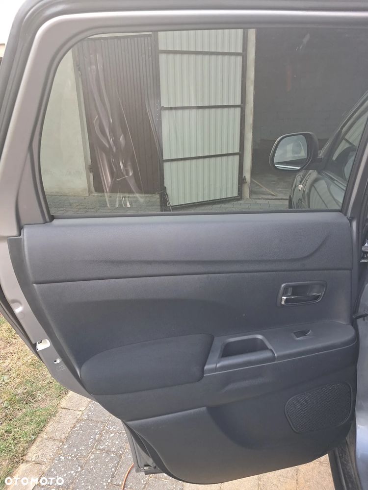 Mitsubishi ASX 1.6 Invite - 13