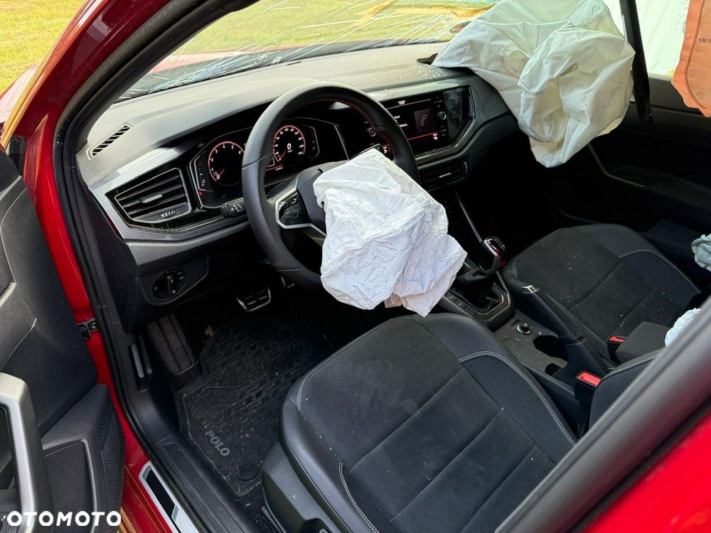 Volkswagen Polo - 18