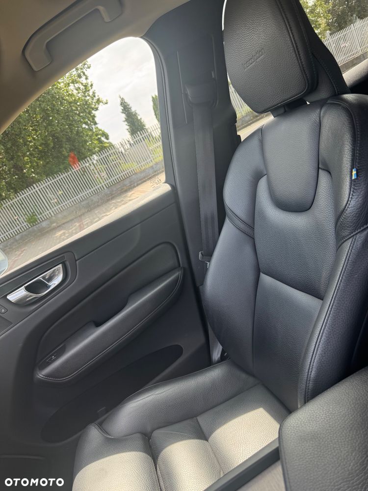 Volvo XC 60 D4 AWD Inscription - 8