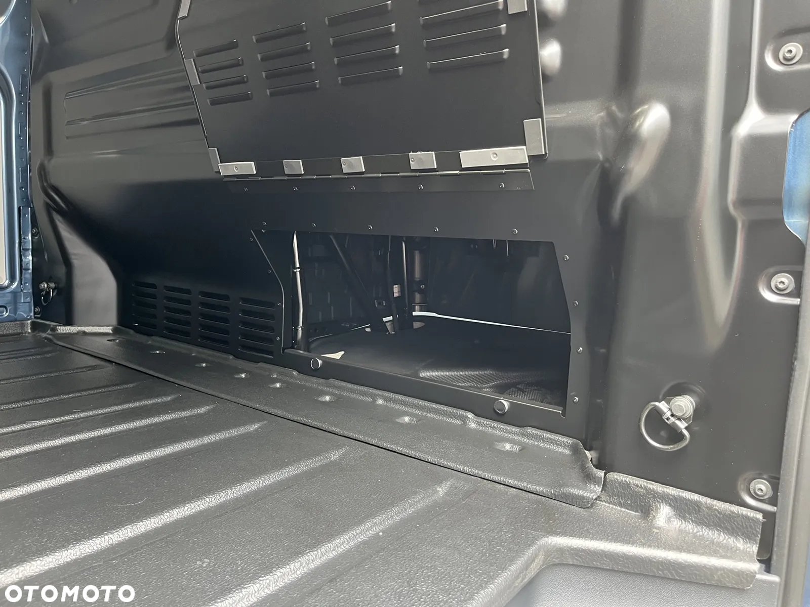 Ford Transit Custom V710 - 11