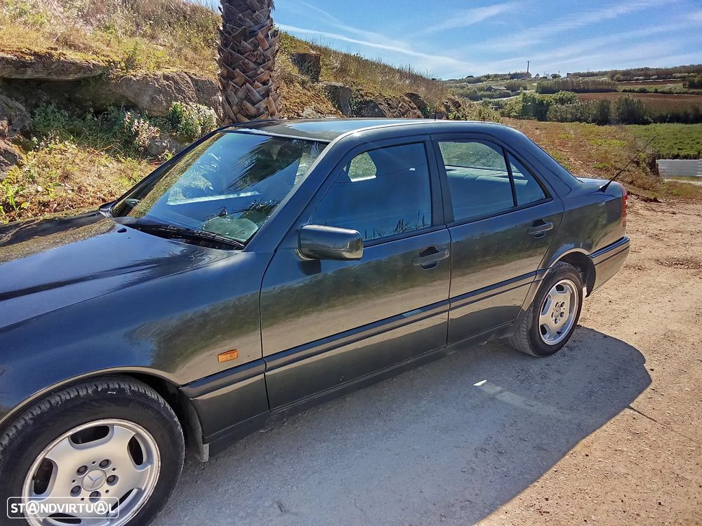 Mercedes-Benz C 200 D Elegance - 1