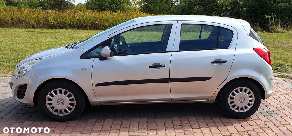 Opel Corsa 1.0 12V Essentia - 4