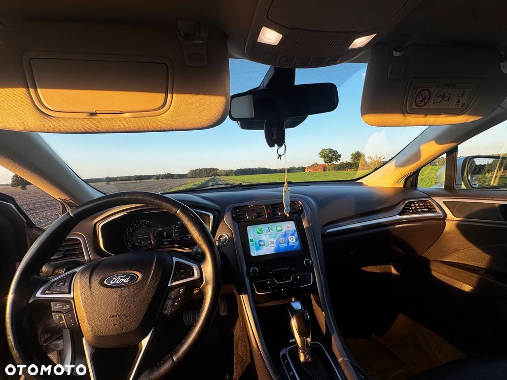 Ford Mondeo - 21