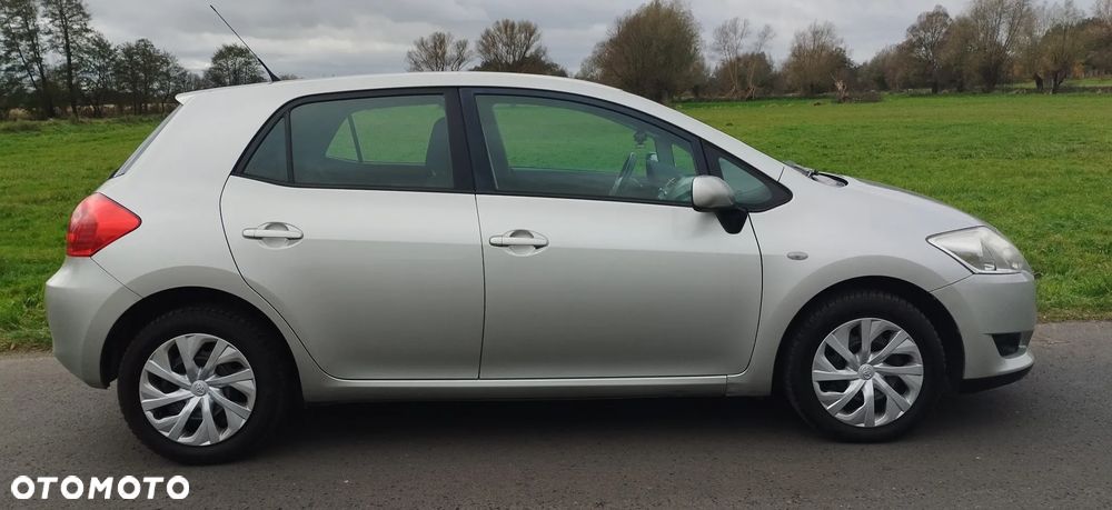 Toyota Auris 1.6 VVT-i Sol - 6