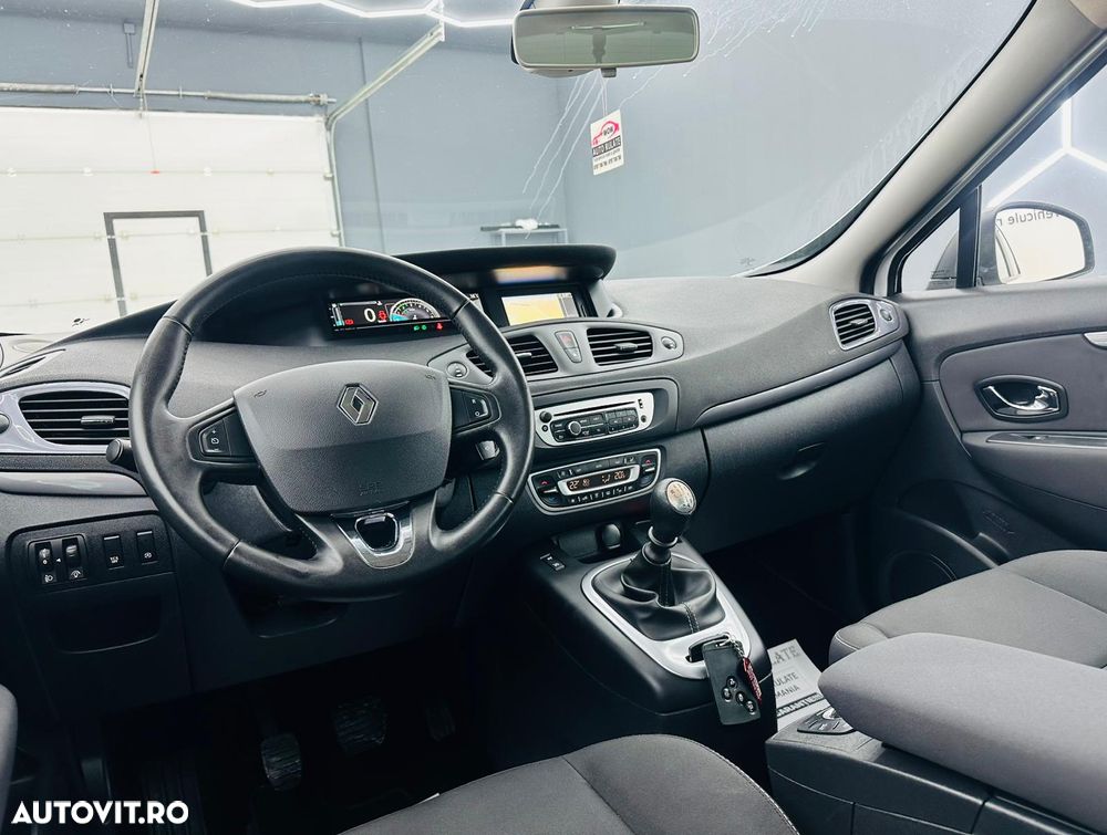 Renault Grand Scenic ENERGY dCi 110 INTENS - 20