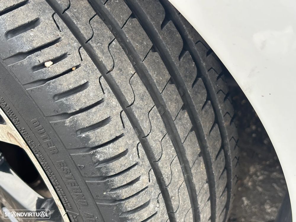 Citroën DS3 1.6 HDi Airdream Sport Chic - 9