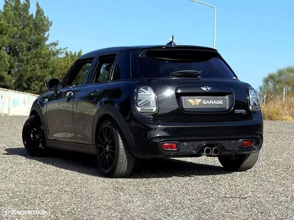 MINI 5 Portas Cooper S Auto Desportiva - 3