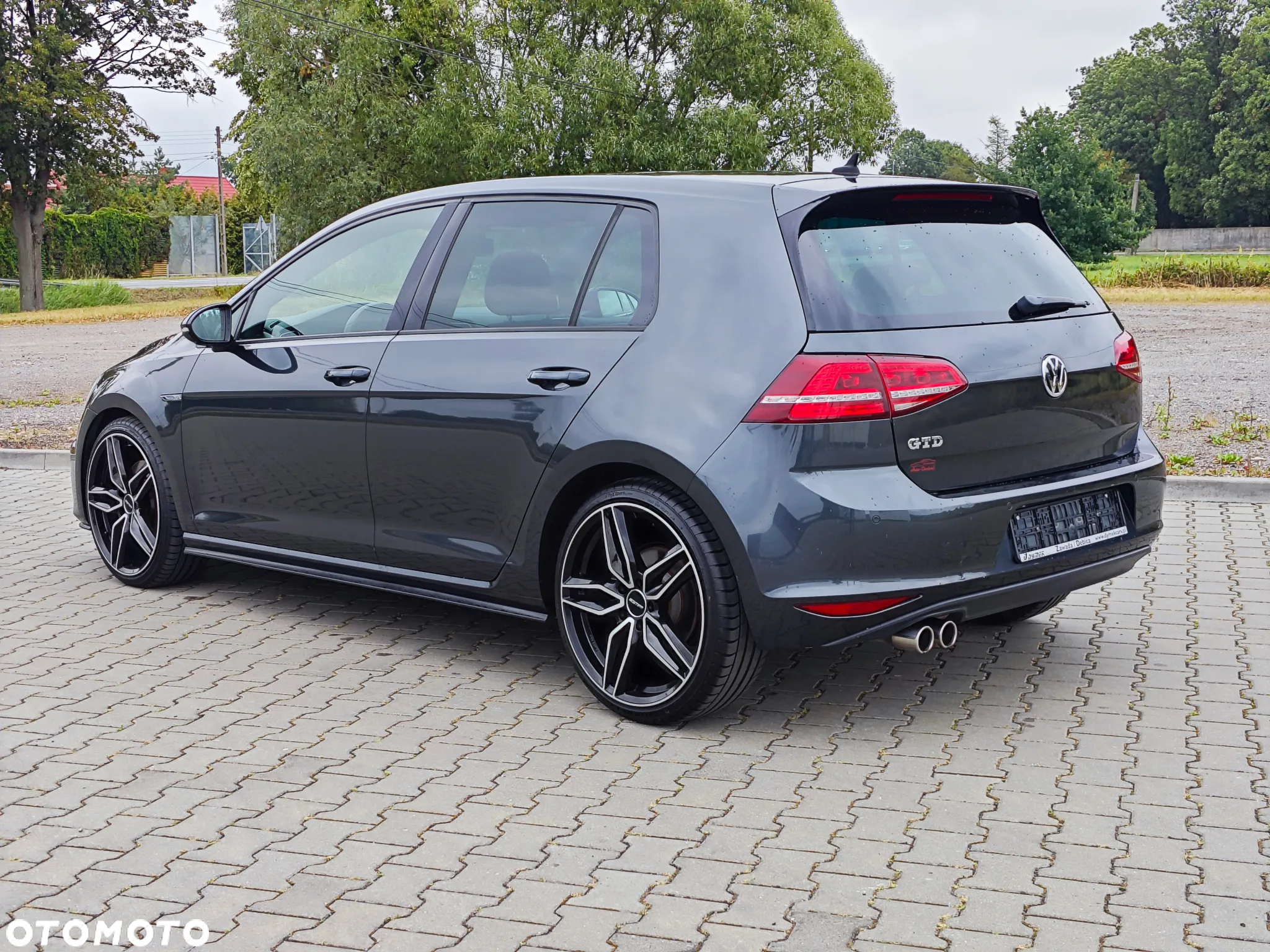 Volkswagen Golf GTD 2.0 TDI SCR DSG - 3