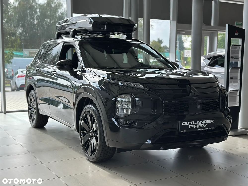 Mitsubishi Outlander Black Edition - 4