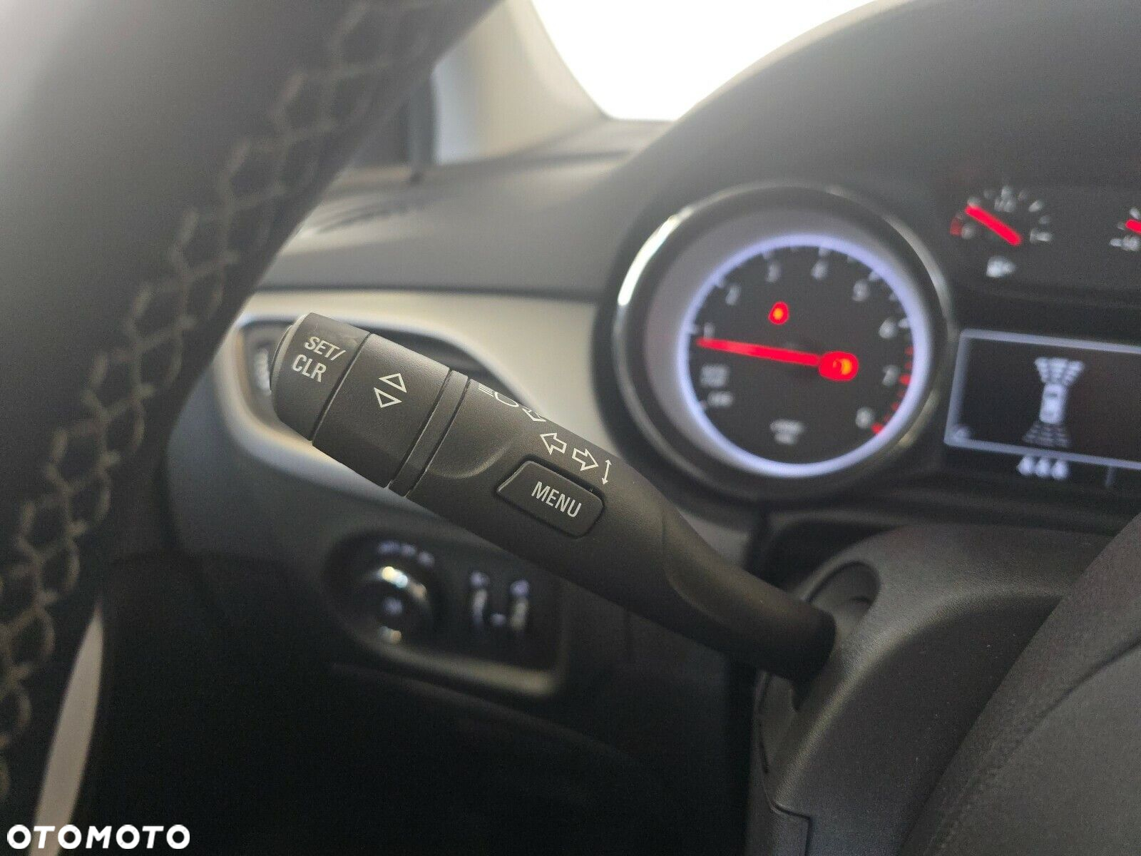 Opel Astra - 16