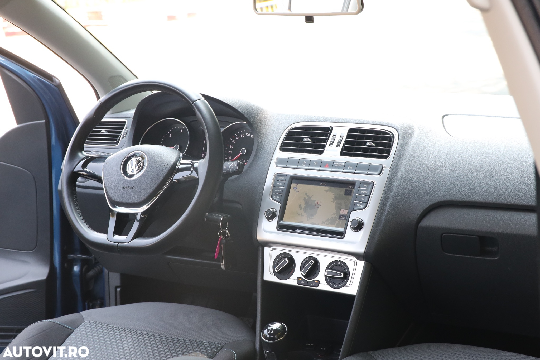 Volkswagen Polo 1.4 TDI (Blue Motion Technology) Comfortline - 16