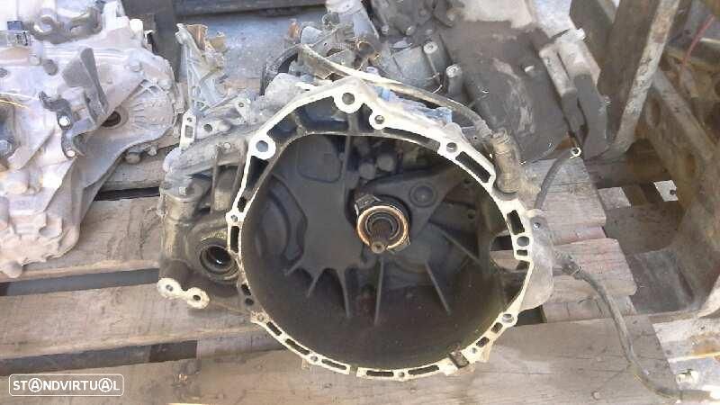 CAIXA DE VELOCIDADES NISSAN PRIMERA TRAVELLER P12 - 1