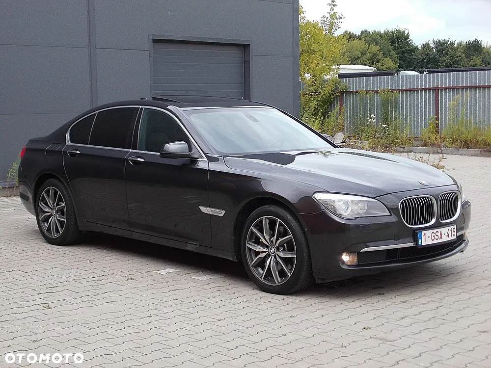 BMW Seria 7 730d - 27