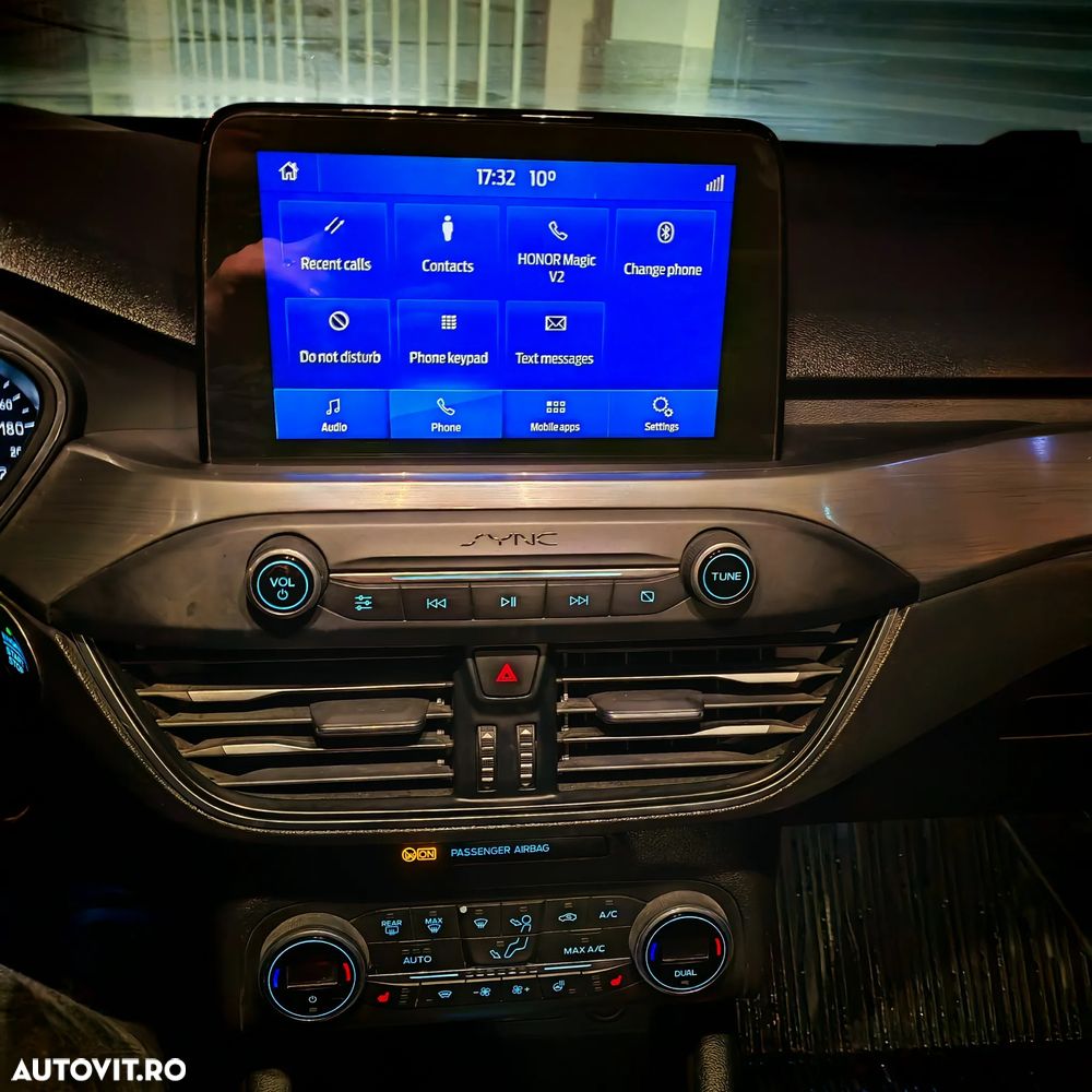 Ford Focus 1.0 EcoBoost Titanium - 8