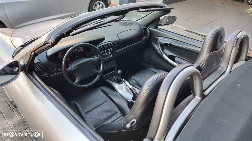 Porsche Boxster - 33