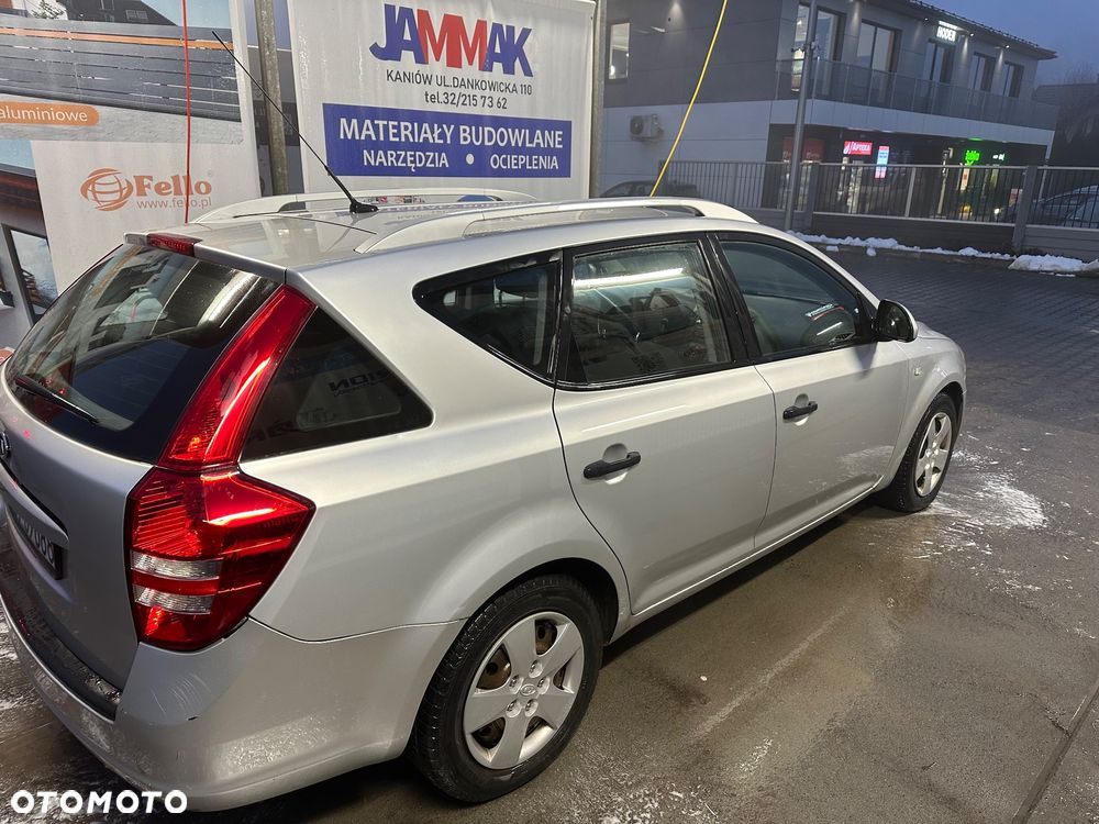 Kia Ceed 1.4 Comfort - 2