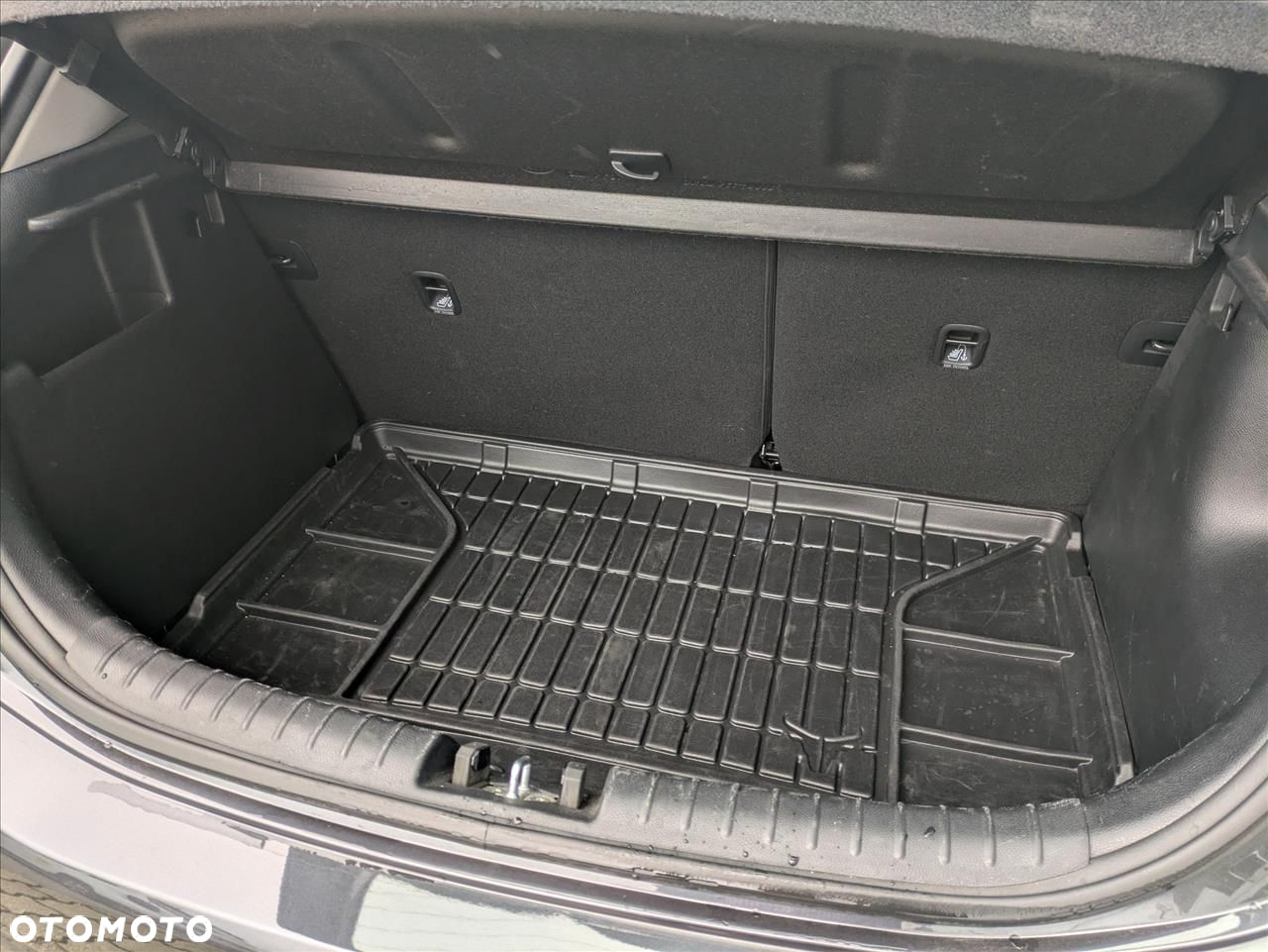 Kia Rio 1.2 L - 19